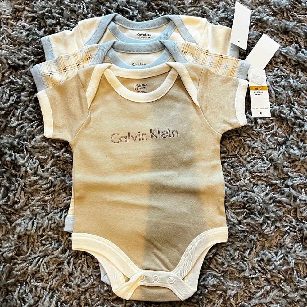Calvin Klein Baby Bodysuit Set - Cream and Light Blue